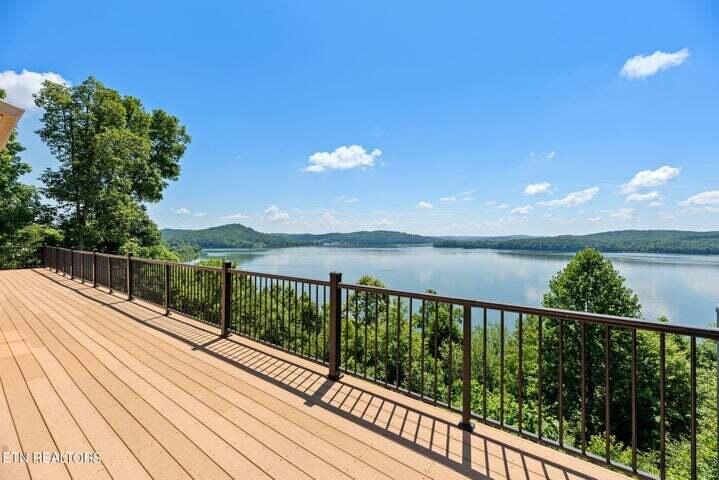 106 Overlook Drive