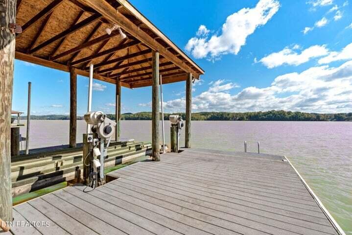 234 Pin Oak Drive