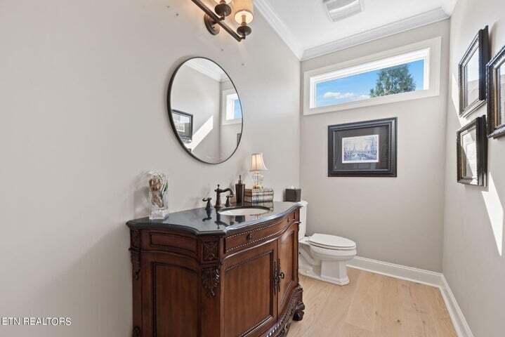 234 Pin Oak Drive