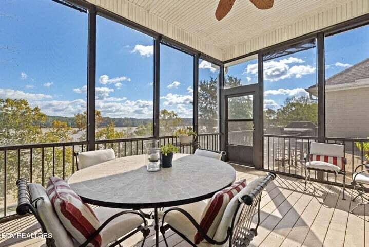 234 Pin Oak Drive