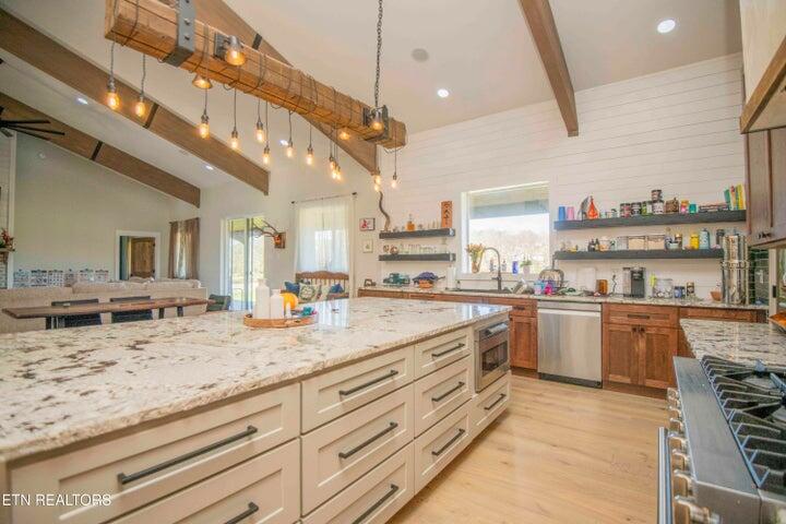 181 Hamilton Road