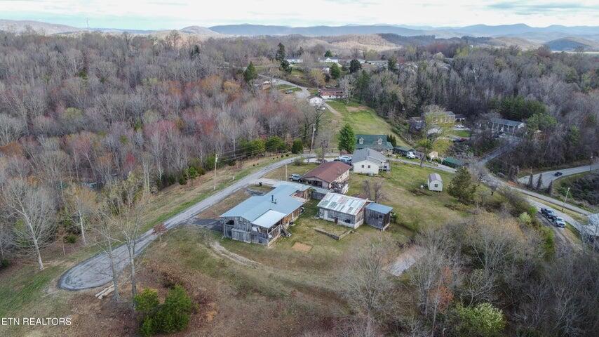 235 Roberts Road