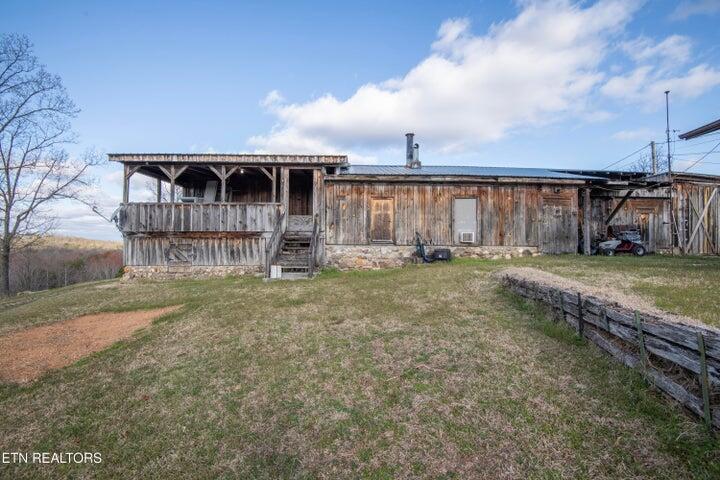 235 Roberts Road
