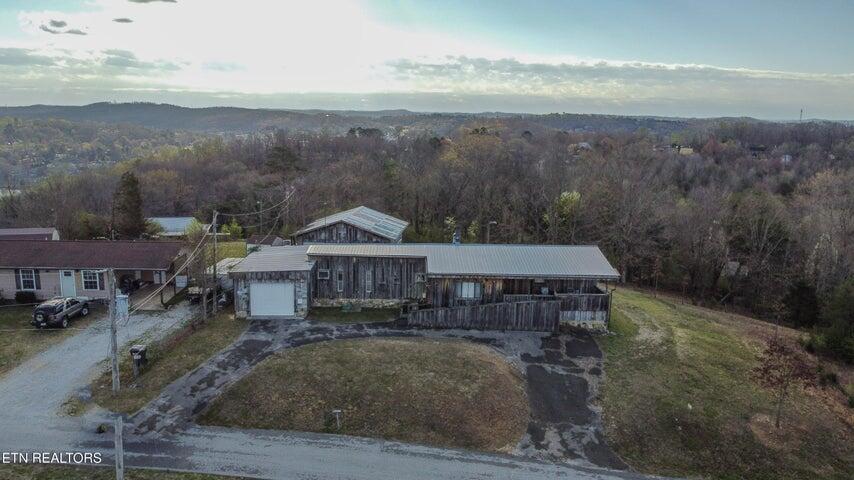 235 Roberts Road