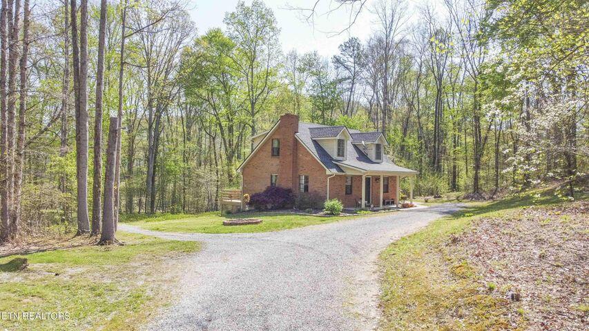 1647 Loudon Highway