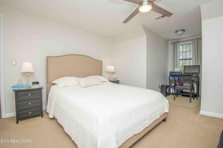 1647 Loudon Highway