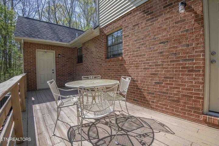 1647 Loudon Highway