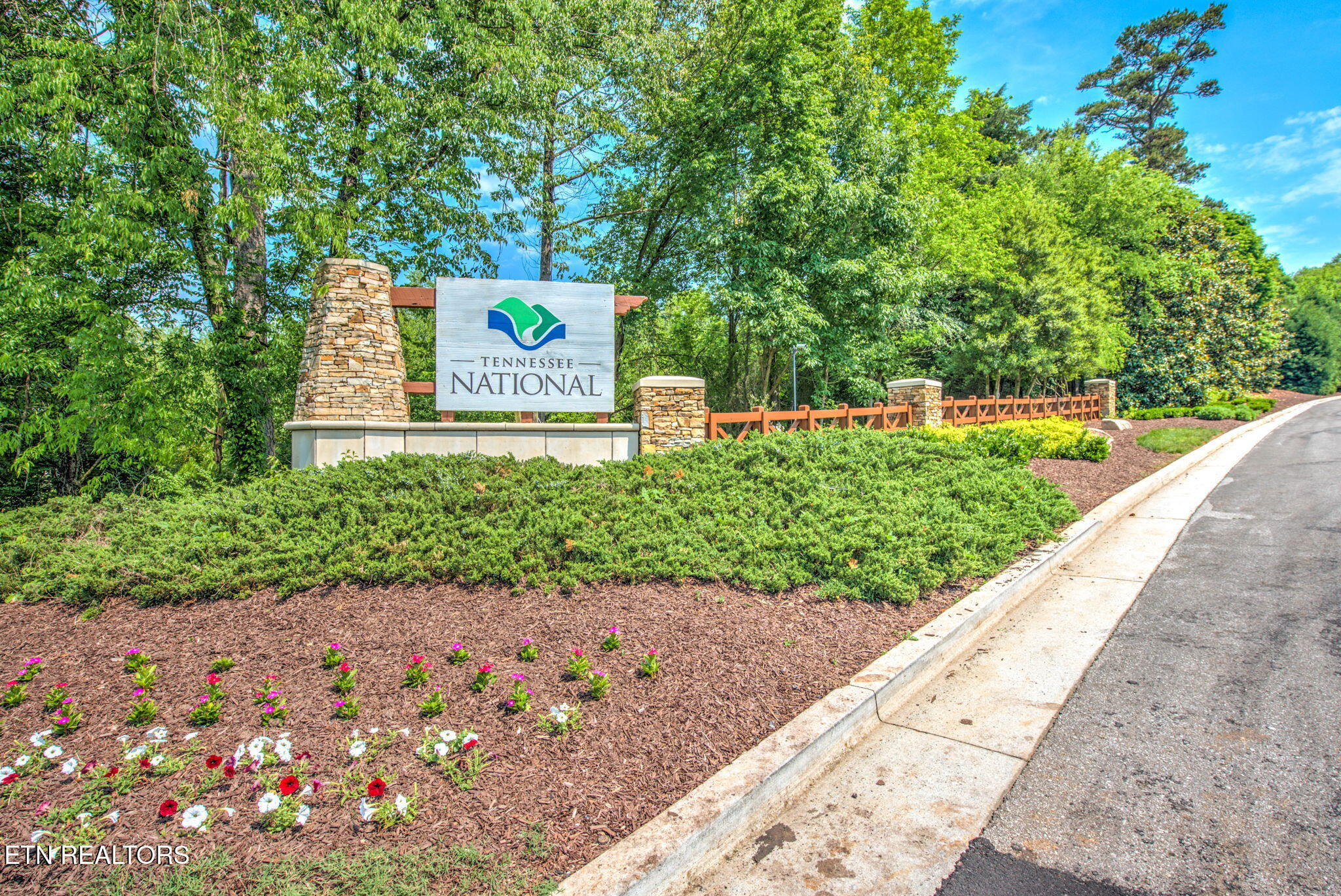 494 Chestnut Lane