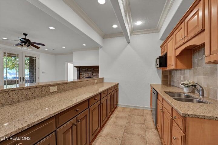494 Chestnut Lane