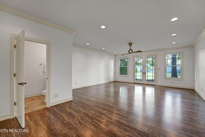 494 Chestnut Lane