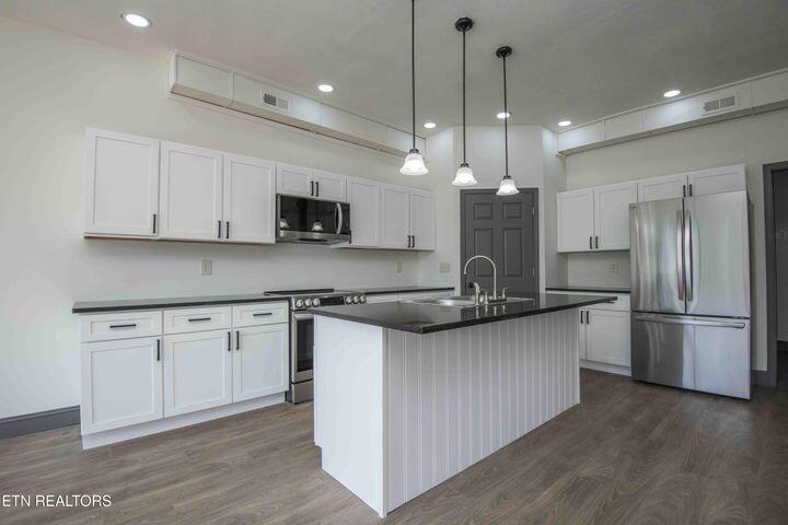 309 & 311 W Wheeler Street
