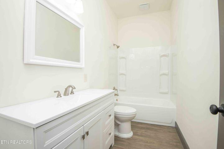 309 & 311 W Wheeler Street