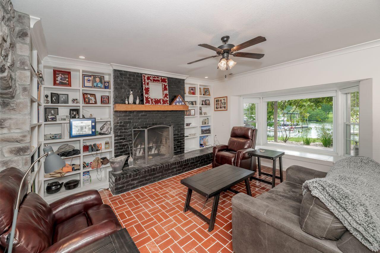 1060 Paint Rock Ferry Road