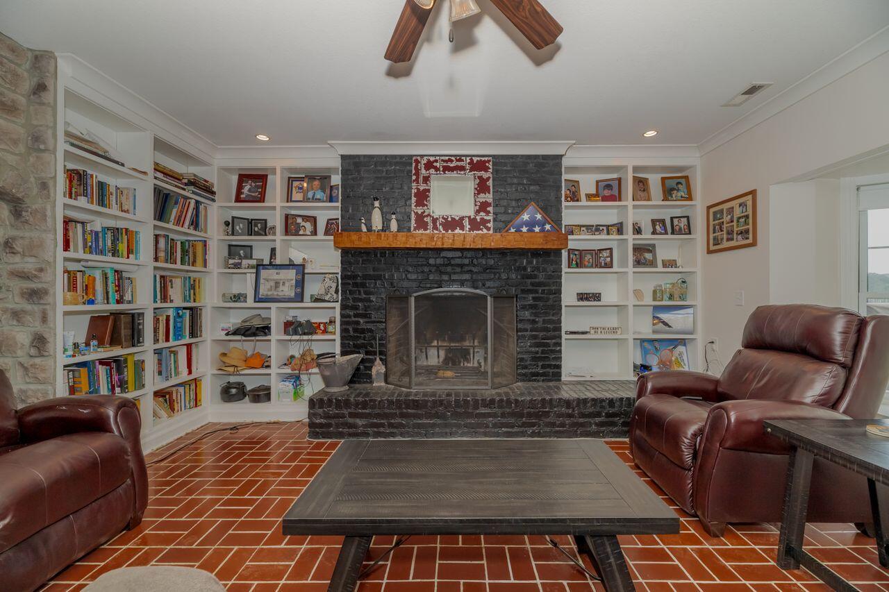 1060 Paint Rock Ferry Road