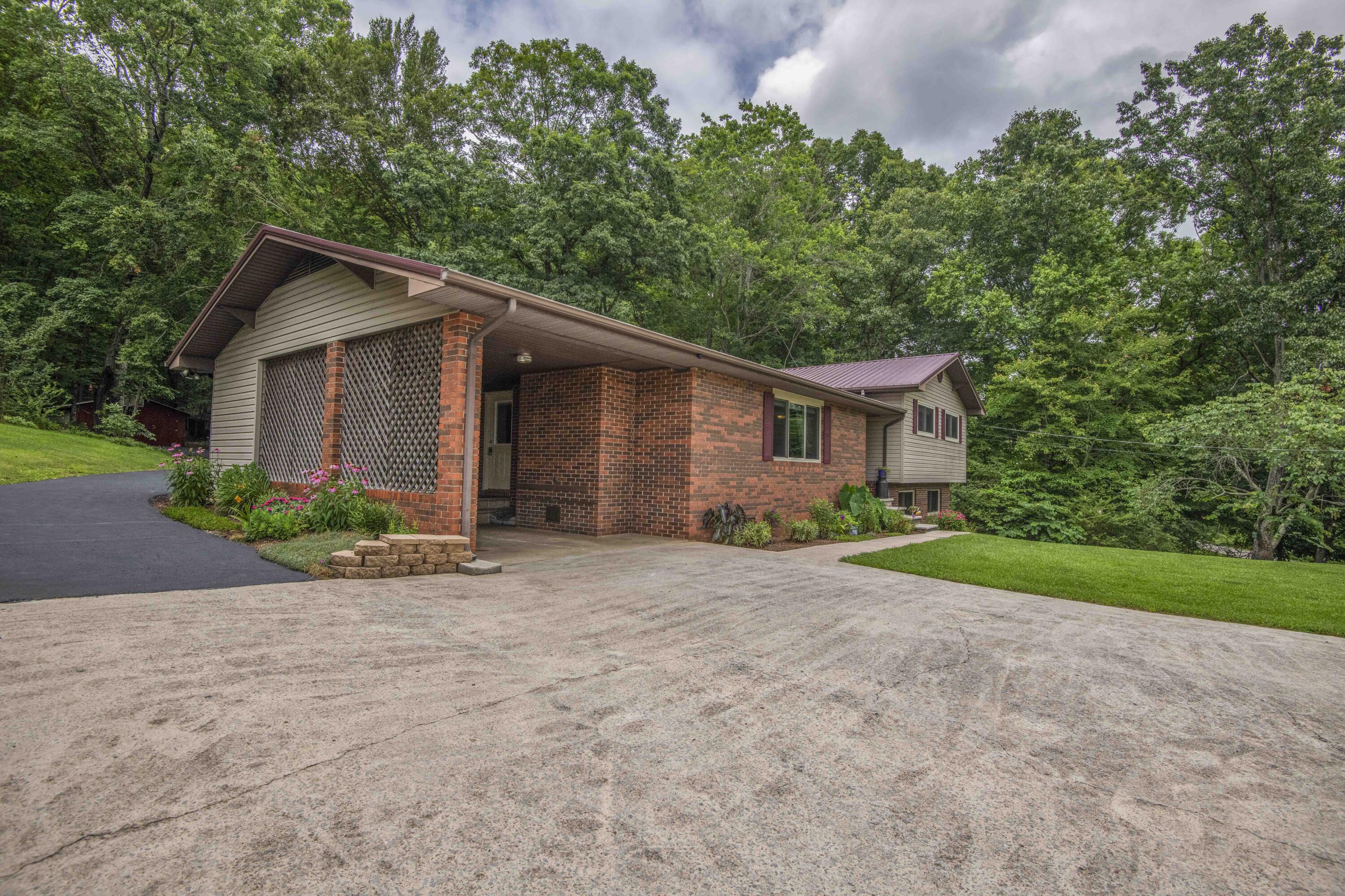 181 Little Johnson Valley Road