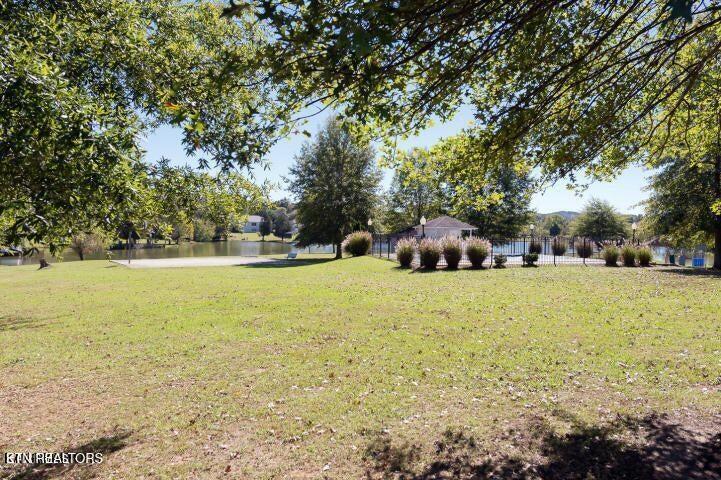201 High Pointe Village Way