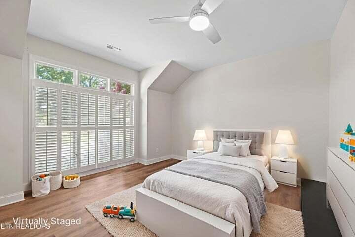 201 High Pointe Village Way