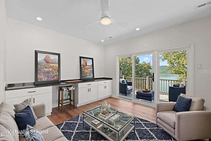 201 High Pointe Village Way