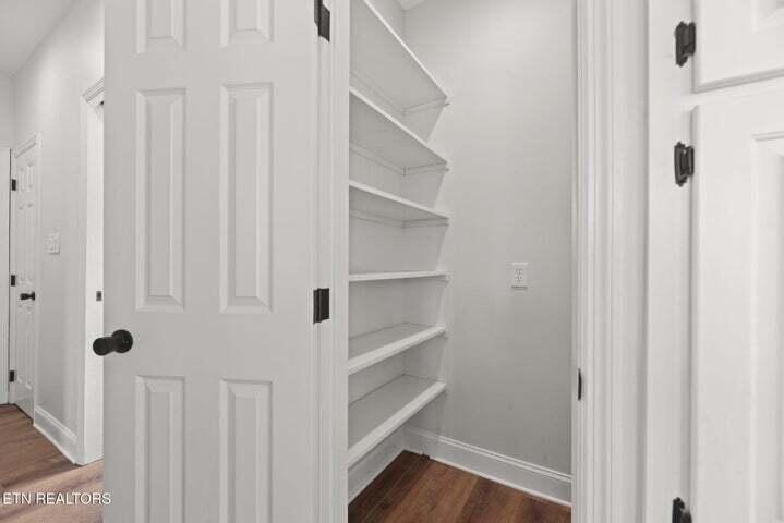 201 High Pointe Village Way