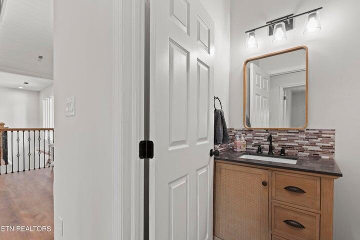 201 High Pointe Village Way