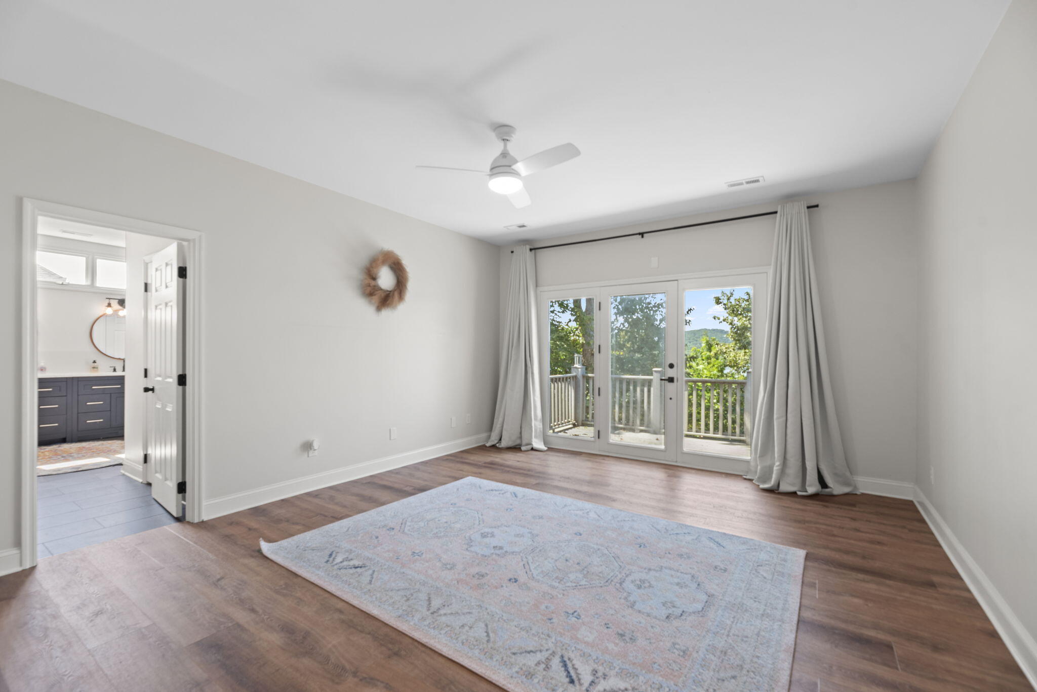 201 High Pointe Village Way