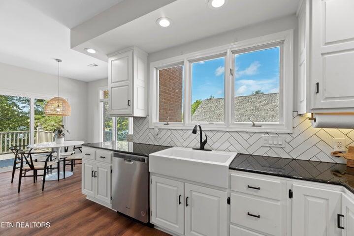 201 High Pointe Village Way