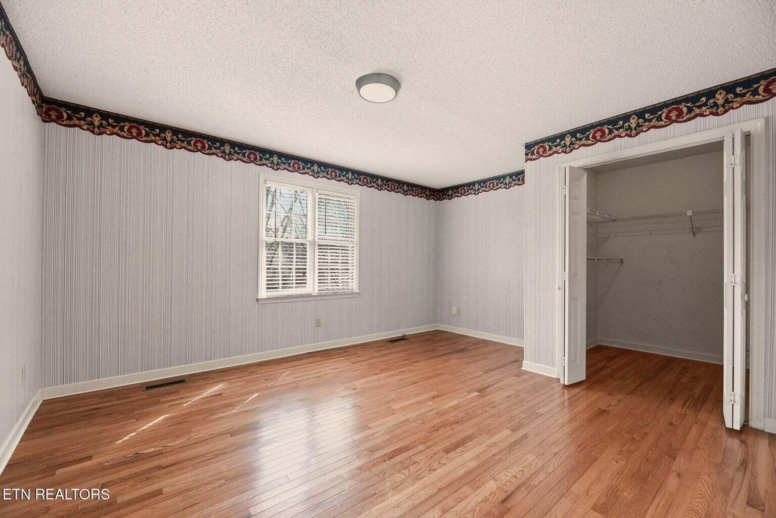 121 Bailey Road