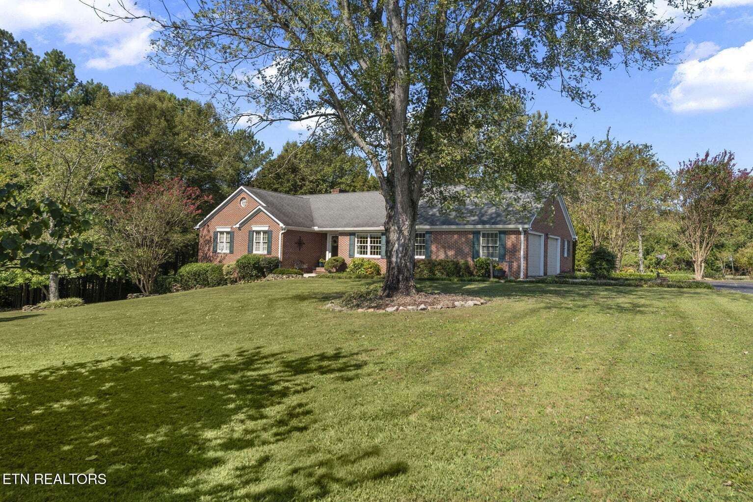 121 Bailey Road