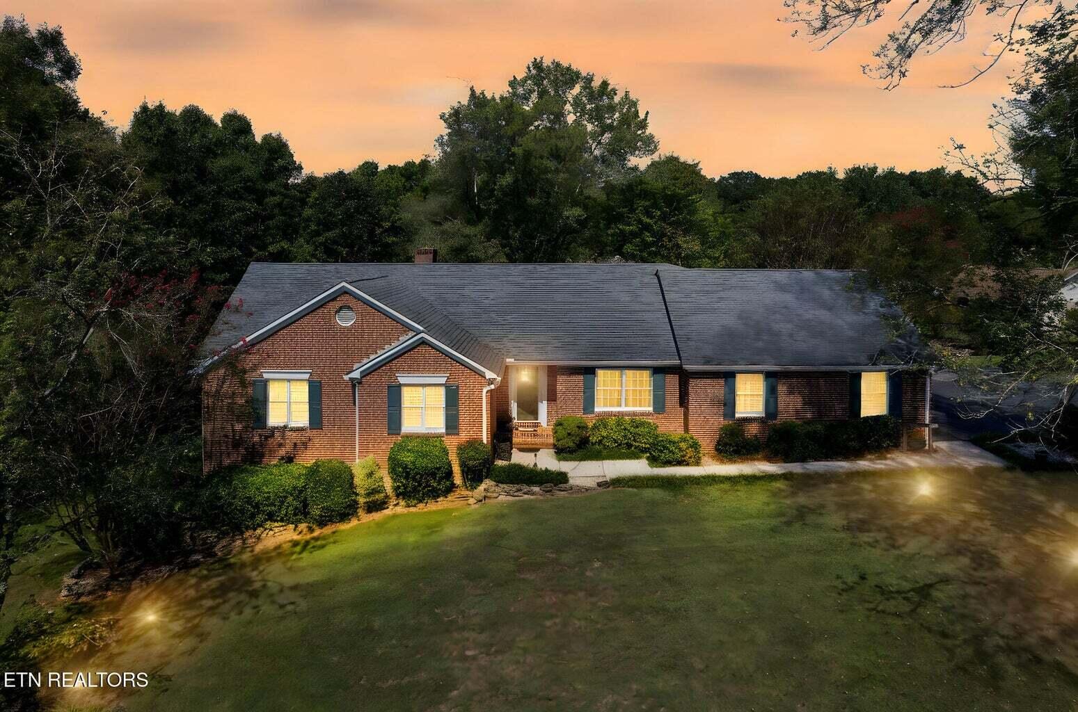 121 Bailey Road