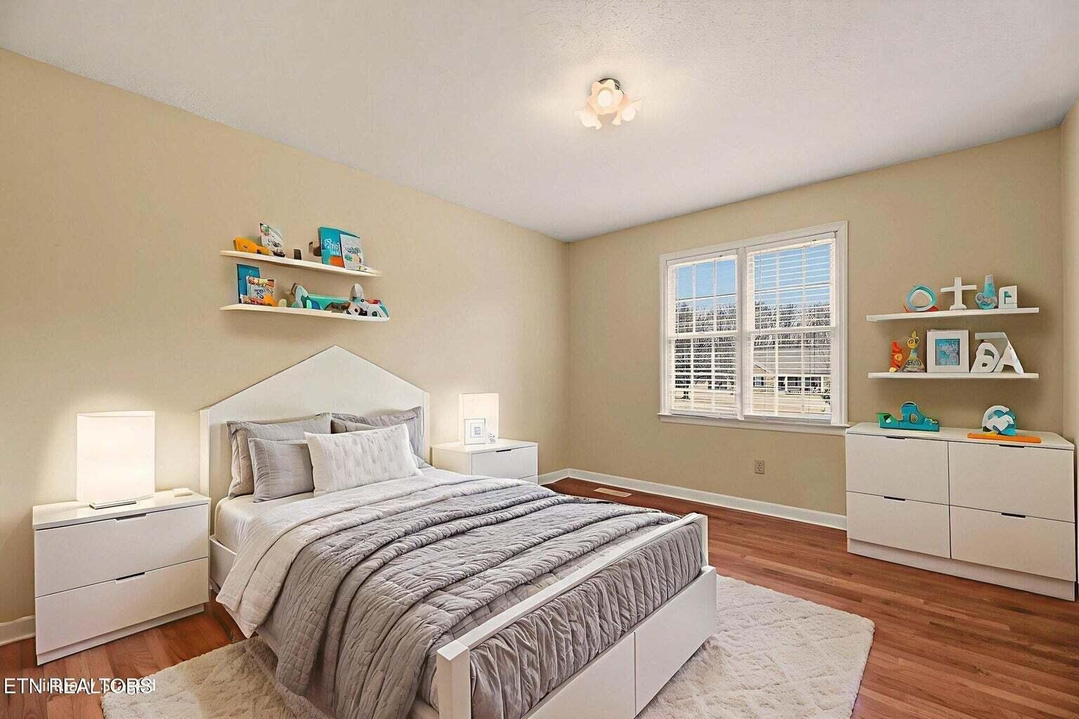 121 Bailey Road