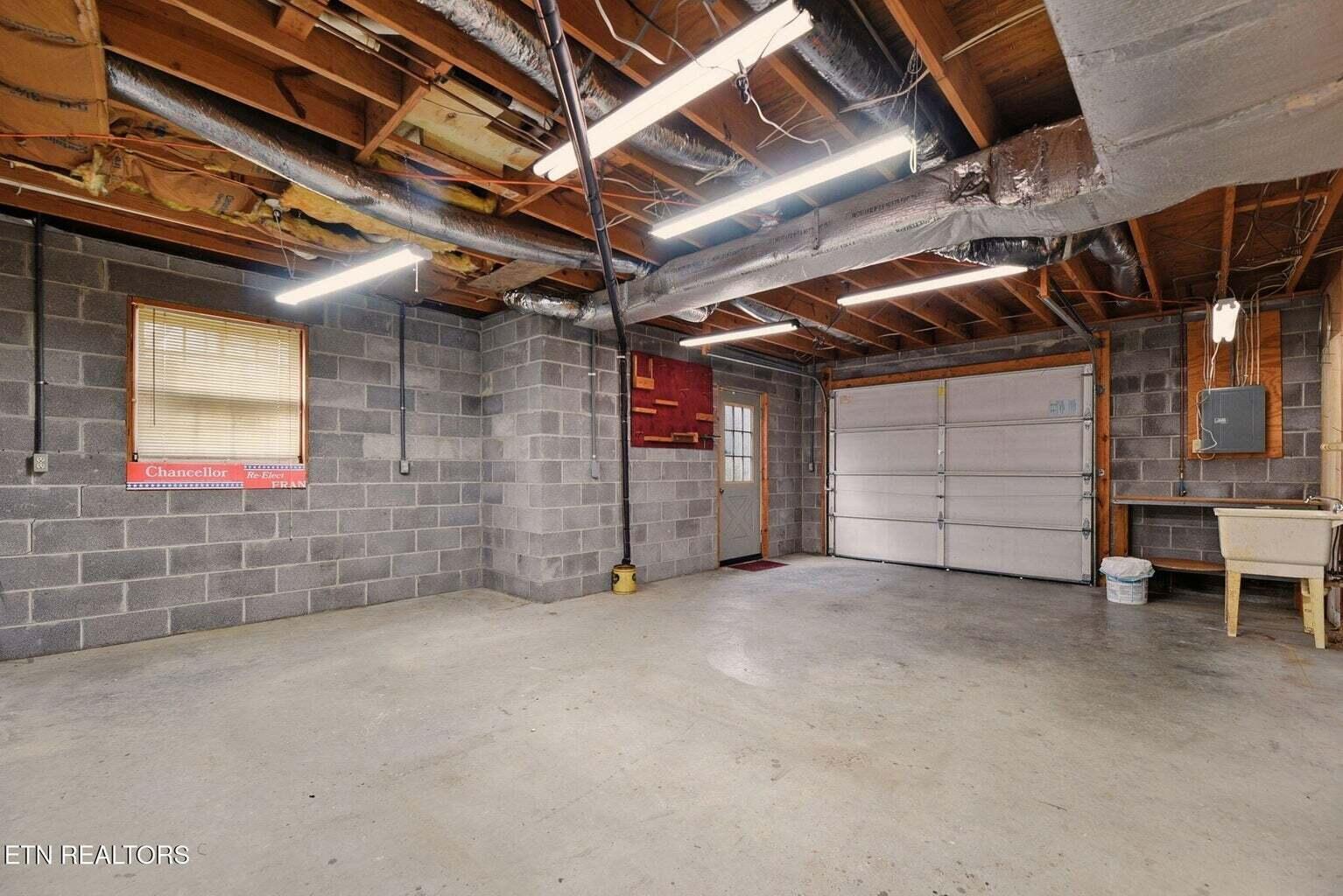 121 Bailey Road
