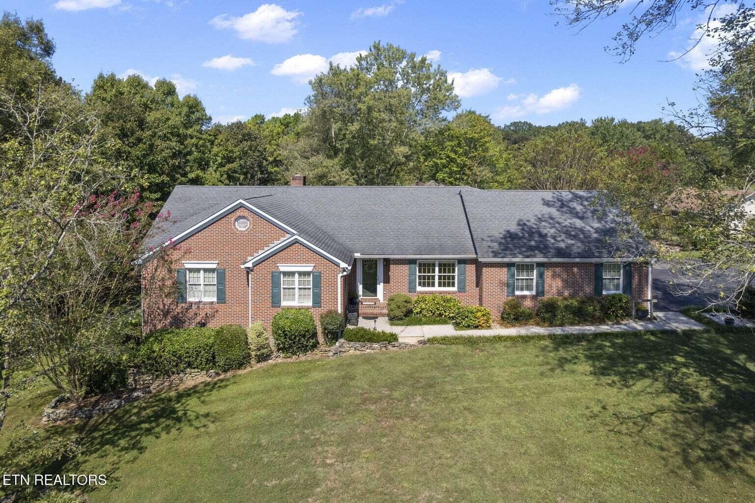 121 Bailey Road
