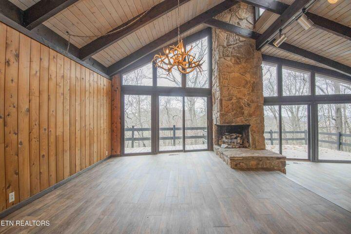 5510 Glen Cove Drive