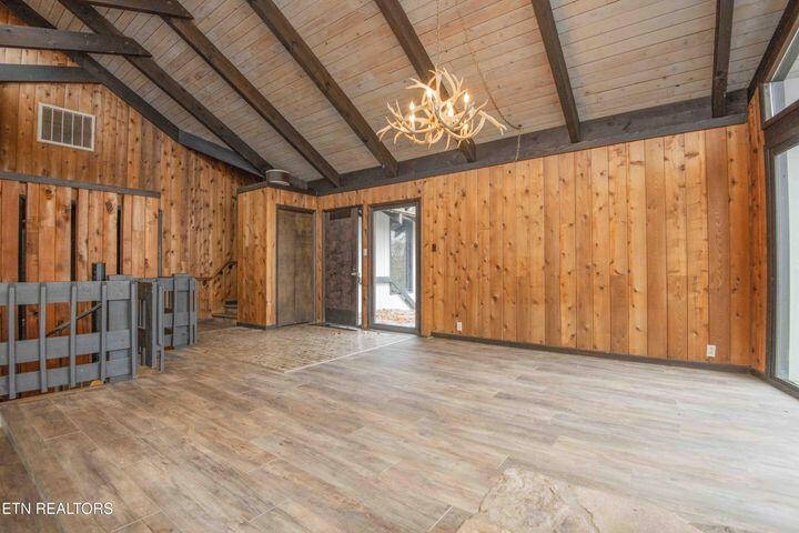 5510 Glen Cove Drive