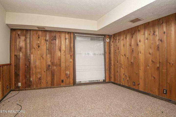 5510 Glen Cove Drive