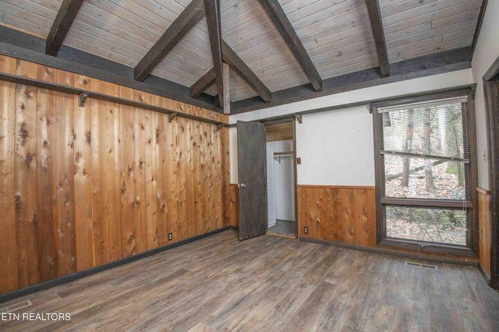 5510 Glen Cove Drive