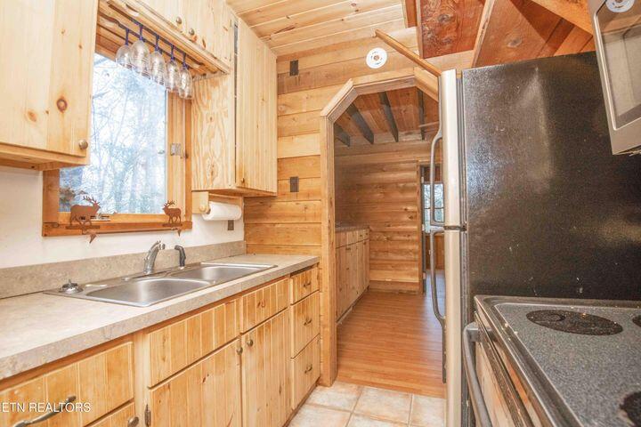 5510 Glen Cove Drive