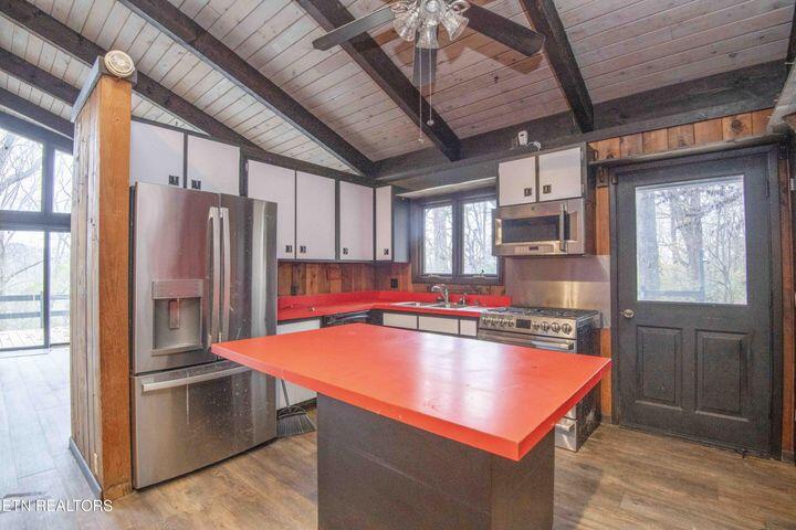 5510 Glen Cove Drive