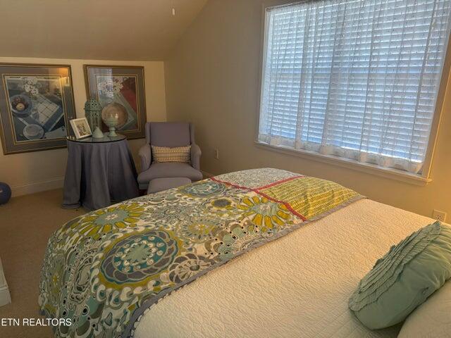 137 Lake Forest Lane