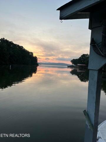 137 Lake Forest Lane