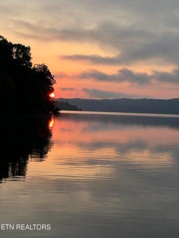 137 Lake Forest Lane