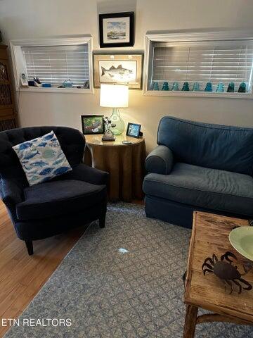 137 Lake Forest Lane