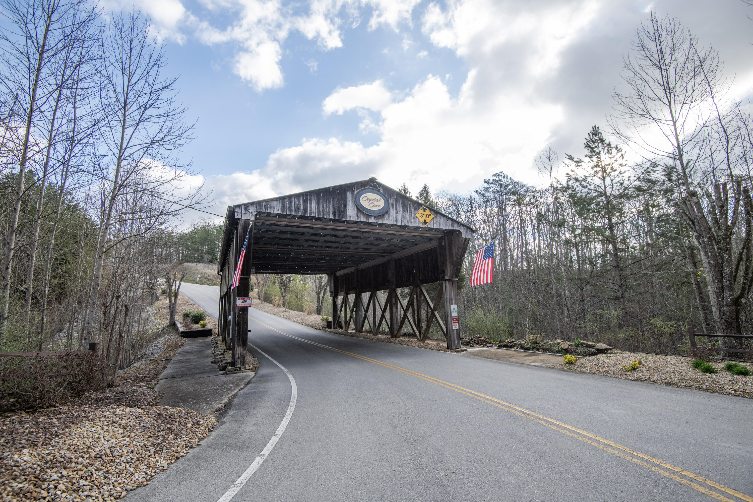 435 Hidden Oaks Road