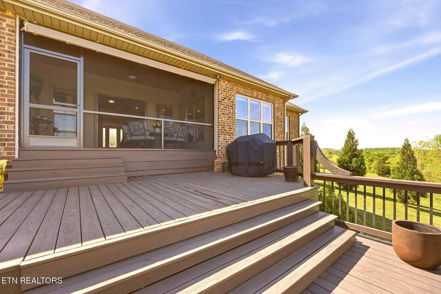 112 Roaming Fawn Drive