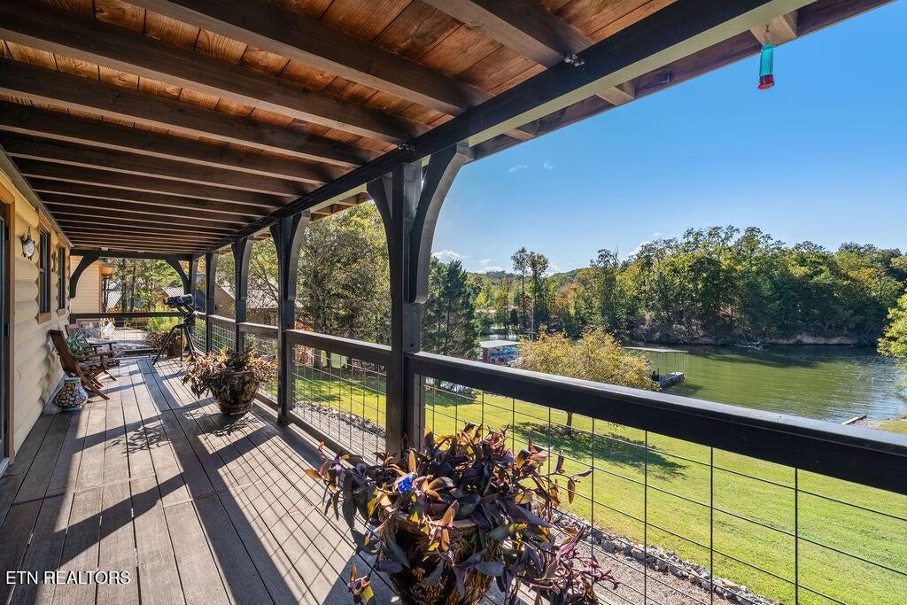 117 Chickasaw Point