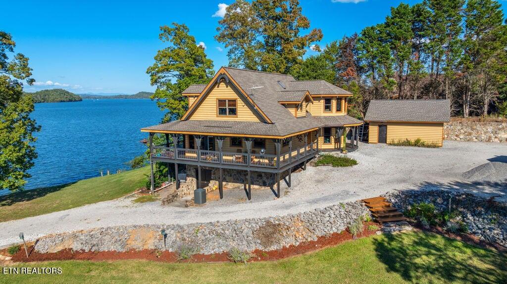 117 Chickasaw Point