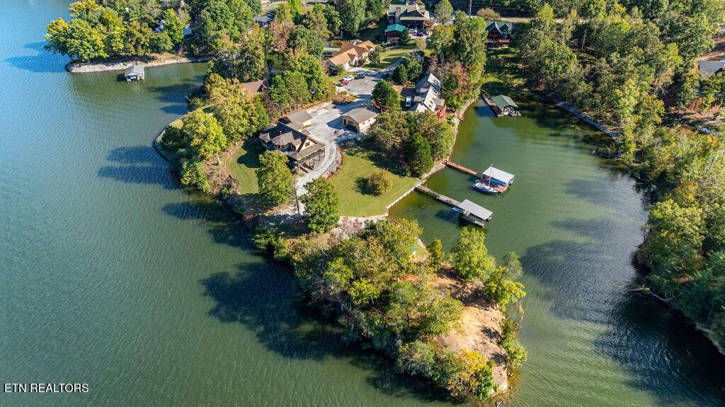 117 Chickasaw Point