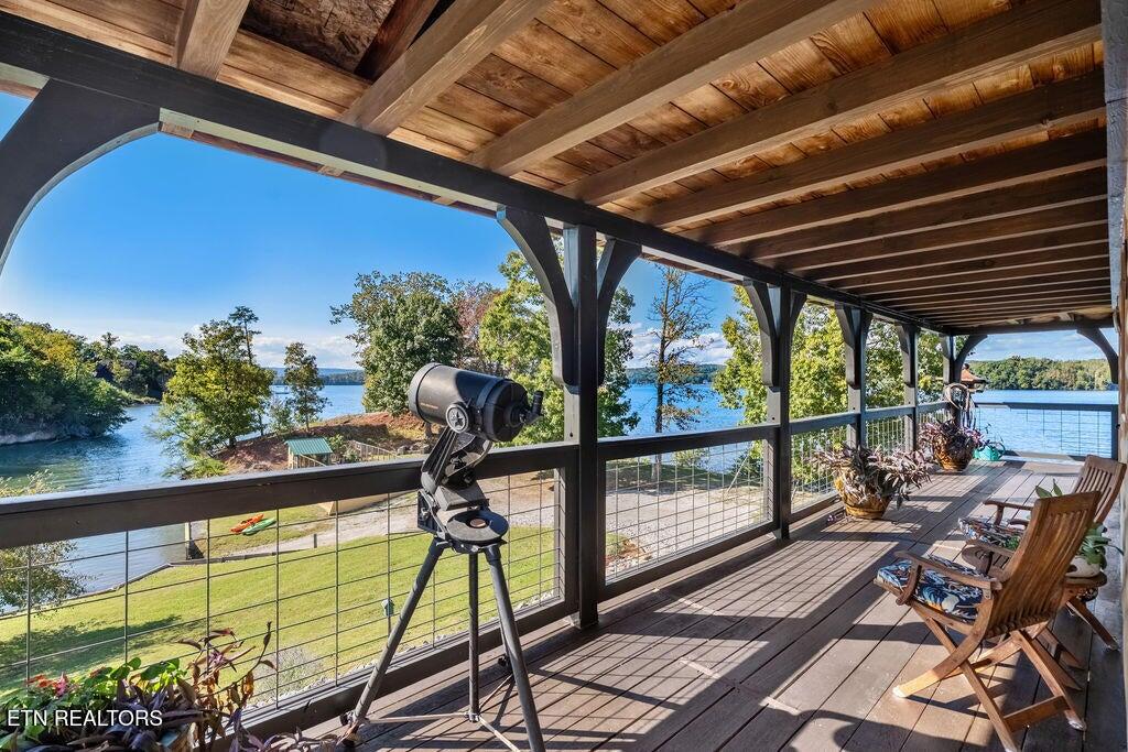 117 Chickasaw Point