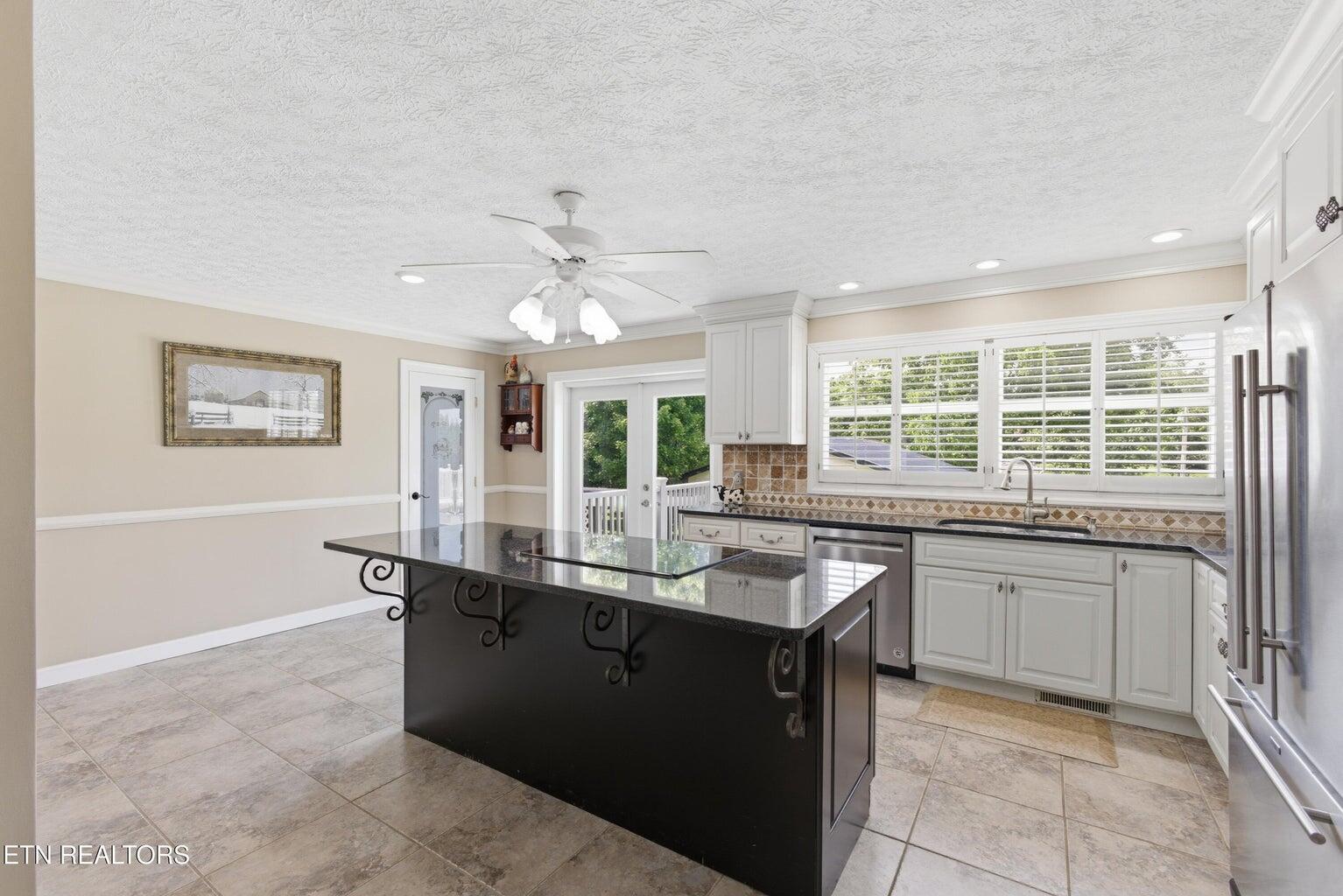 4906 Kingston Highway