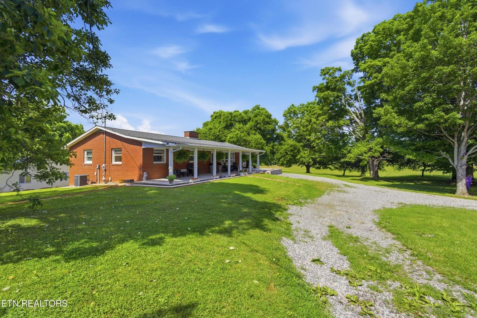 4906 Kingston Highway